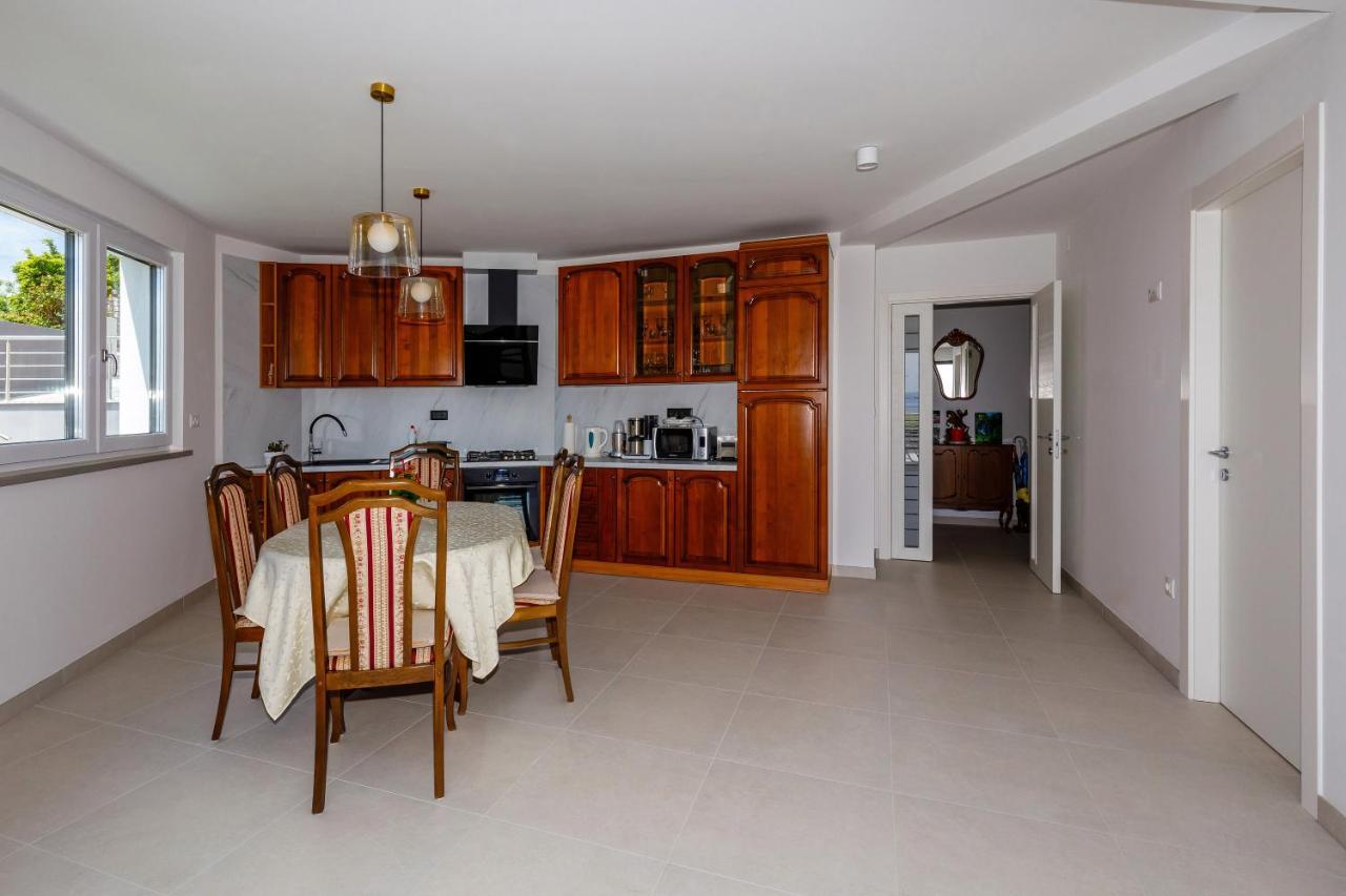 Apartment "Villa M" Кострена Экстерьер фото